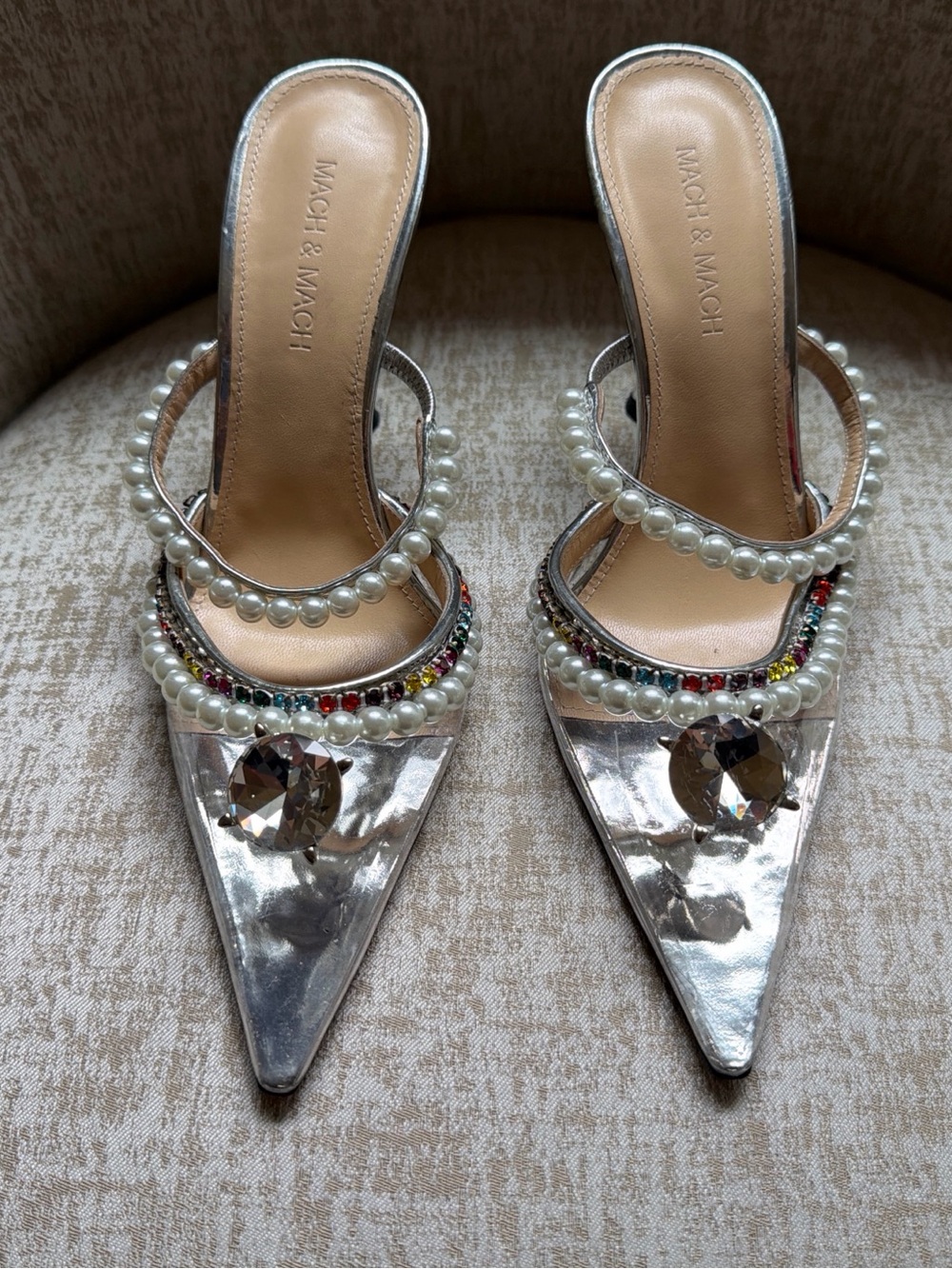 Mach & Mach Diamond of Elizabeth Silver Pearl Embellished Pointed Mules